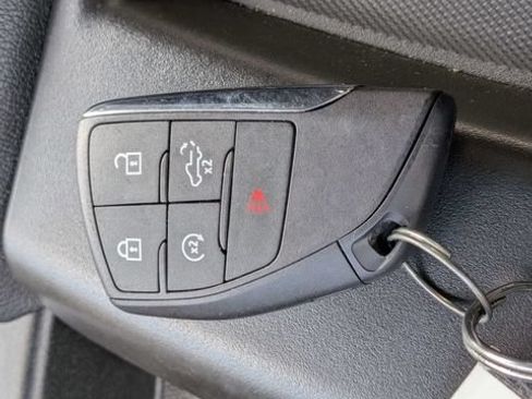 Used 2024 Chevrolet Silverado 1500 Custom Trail Boss AWD/4WD image 30