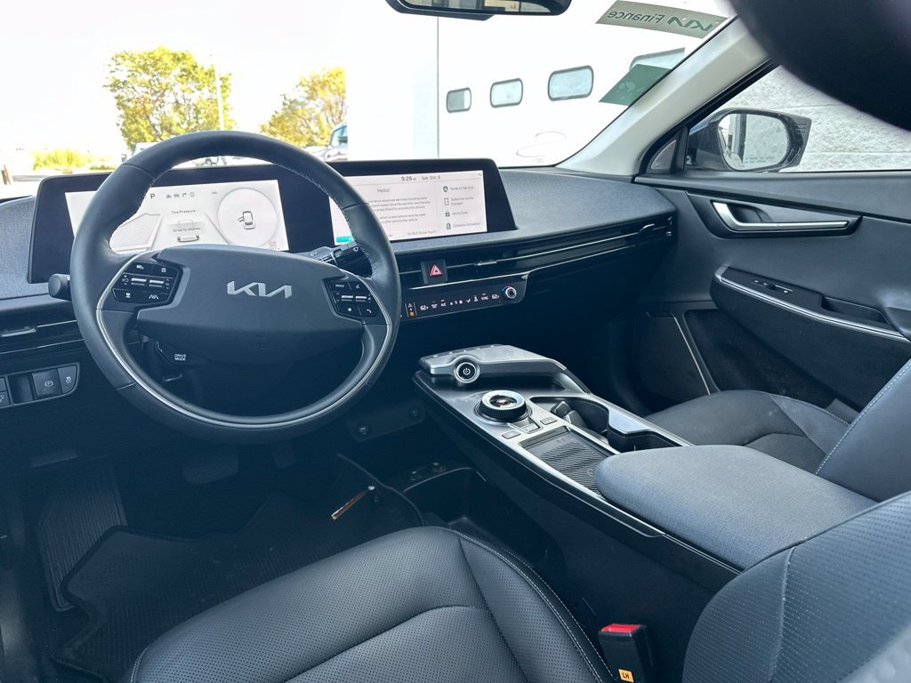 Used 2023 Kia EV6 Wind w/ Wind Technology Package AWD/4WD image 6