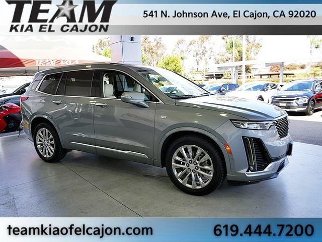 Used 2023 Cadillac XT6 Premium Luxury w/ Technology Package FWD image 10