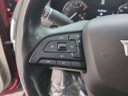 Used 2019 Cadillac XT4 Premium Luxury image 24