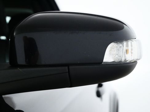 Used 2012 Volvo C30 T5 image 8