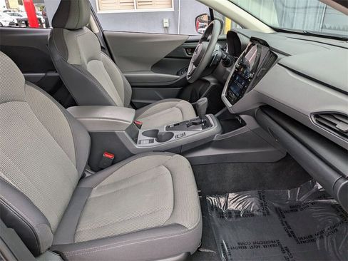 Used 2024 Subaru Crosstrek 2.0i Premium image 31