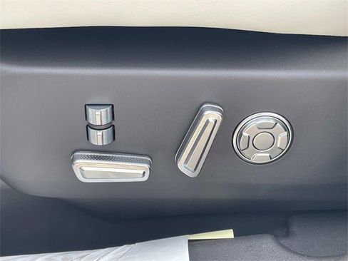 New 2026 Lincoln Nautilus Black Label w/ Jet Appearance Package image 21