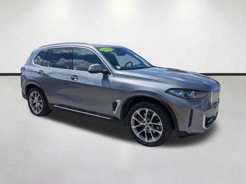Used 2024 BMW X5 xDrive40i AWD/4WD image 2