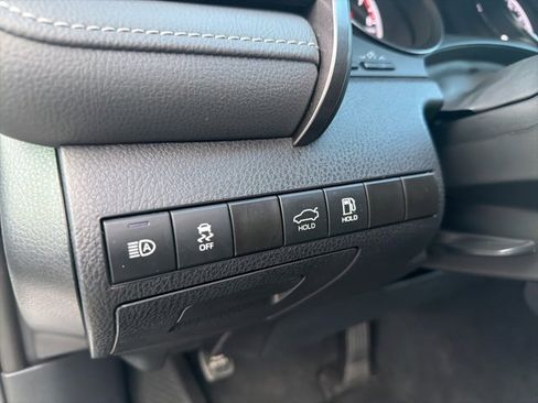 Used 2024 Toyota Camry SE image 46