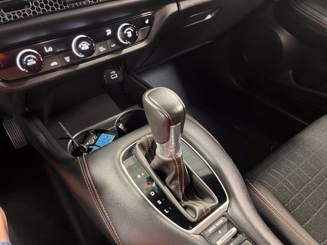 Used 2024 Honda HR-V Sport image 30