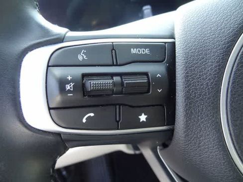 Used 2024 Kia Sportage EX AWD/4WD image 15