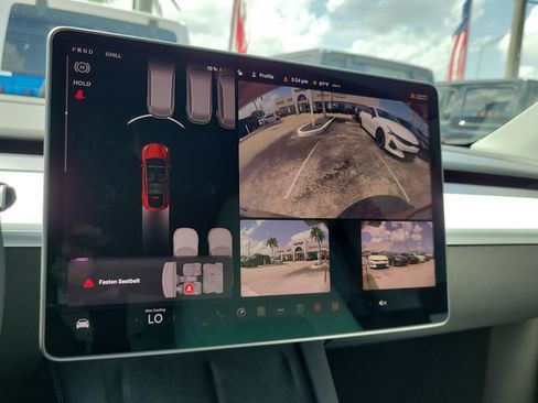 Used 2022 Tesla Model Y Performance AWD/4WD image 28