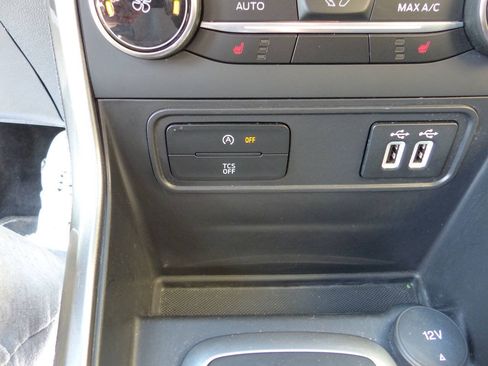 Used 2018 Ford EcoSport SE AWD/4WD image 36