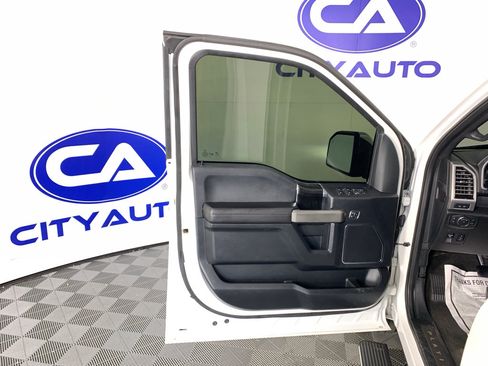 Used 2020 Ford F150 Platinum w/ Equipment Group 701A Luxury RWD image 13