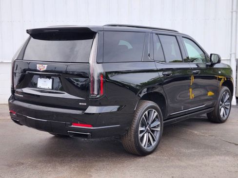 Used 2026 Cadillac Escalade Sport AWD/4WD image 5