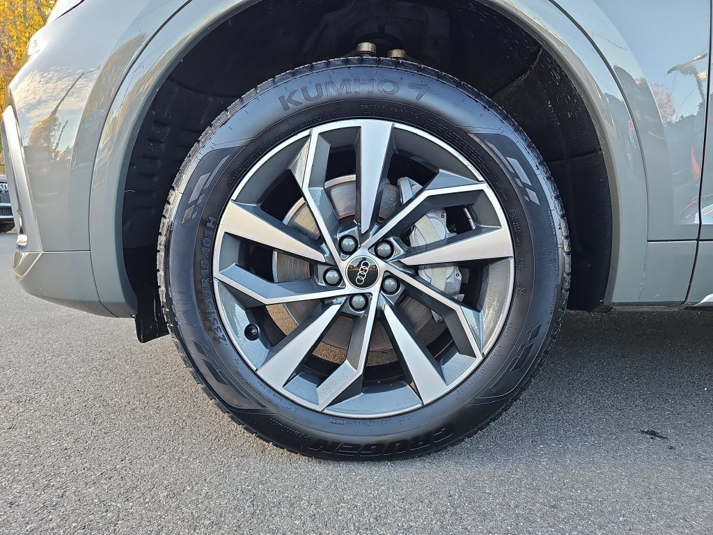 Used 2023 Audi Q5 2.0T Premium AWD/4WD image 23