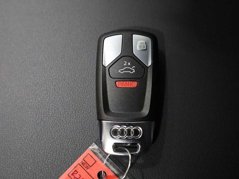 Certified 2024 Audi Q5 2.0T Premium image 39