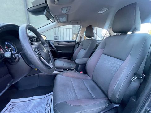 Used 2019 Toyota Corolla LE FWD image 11