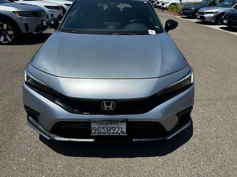 Used 2023 Honda Civic Sport image 4