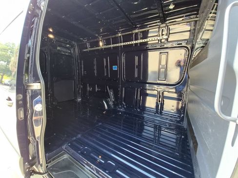 Used 2024 Mercedes-Benz Sprinter 2500 image 20