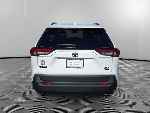 Used 2025 Toyota RAV4 XLE w/ Convenience Package AWD/4WD image 6