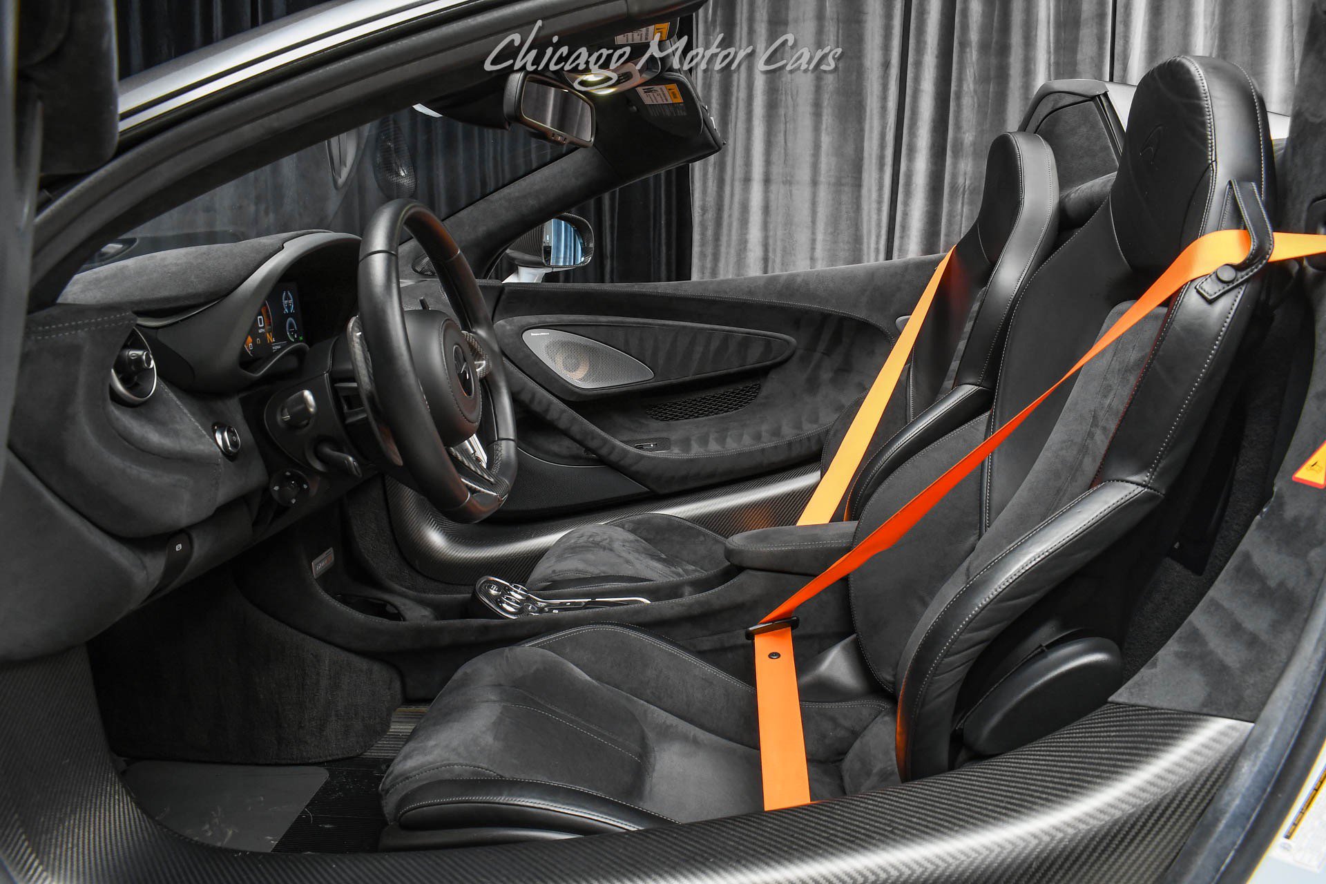 Used 2020 McLaren 600LT Spider RWD image 21