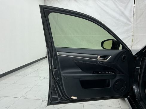 Used 2018 Lexus GS 350 F Sport RWD image 18