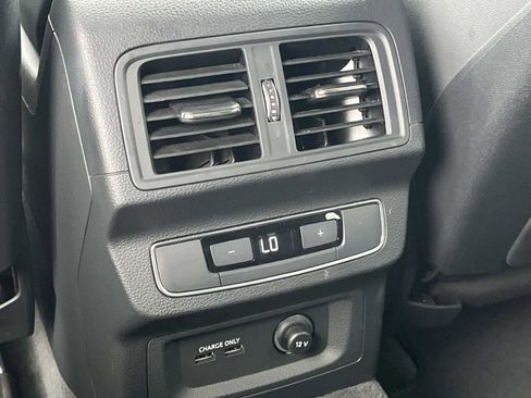 Used 2021 Audi Q5 2.0T Premium image 15