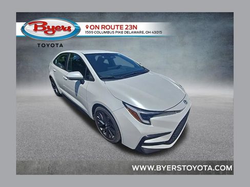 Used 2025 Toyota Corolla SE FWD image 1