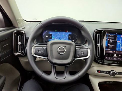 New 2026 Volvo XC40 B5 Ultra w/ Climate Package AWD/4WD image 25