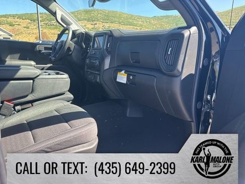 Used 2026 Chevrolet Silverado 1500 Custom Trail Boss w/ LPO, Dark Essentials Package AWD/4WD image 22
