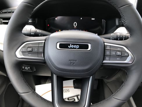 New 2026 Jeep Compass Limited AWD/4WD image 11