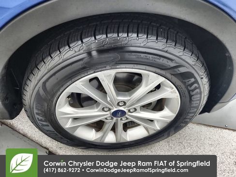 Used 2018 Ford Escape SE FWD image 33