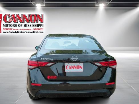 New 2025 Nissan Sentra S image 4