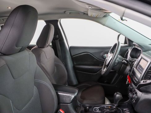 Used 2020 Jeep Cherokee Latitude image 26