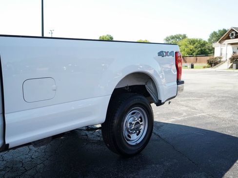 Used 2022 Ford F250 XL w/ Power Equipment Group AWD/4WD image 22