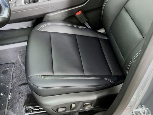 New 2026 GMC Acadia Elevation w/ Black Edition AWD/4WD image 18