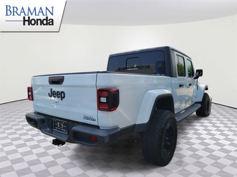 Used 2021 Jeep Gladiator Sport AWD/4WD image 4