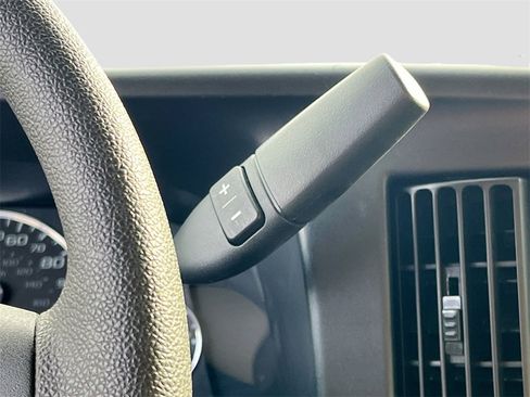 Used 2024 Chevrolet Express 2500 w/ Driver Convenience Package image 15