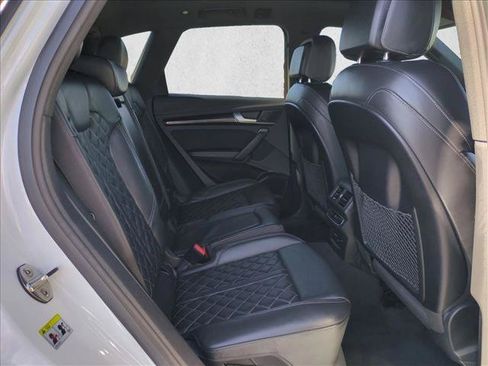 Used 2020 Audi SQ5 Premium Plus w/ Premium Plus Package AWD/4WD image 21