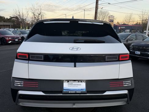 Certified 2025 Hyundai Ioniq 5 SEL image 4
