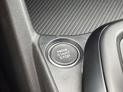 New 2025 Kia K4 LXS image 30