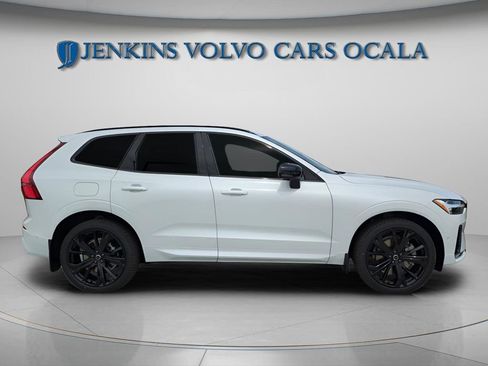 New 2026 Volvo XC60 B5 Ultra w/ Climate Package AWD/4WD image 2