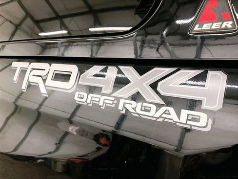 Used 2016 Toyota Tundra SR5 w/ TRD Off Road Package AWD/4WD image 13