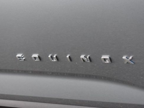 Used 2026 Chevrolet Equinox LT w/ Convenience Package II AWD/4WD image 12
