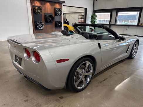Used 2008 Chevrolet Corvette Convertible w/ Preferred Equipment Group RWD image 14