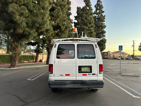 Used 2013 Ford E-150 and Econoline 150 image 27