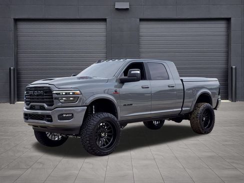 Used 2026 RAM 2500 Laramie AWD/4WD image 1