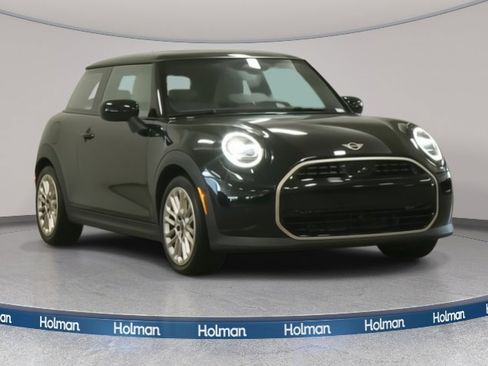 Certified 2025 MINI Cooper 2-Door Hardtop image 3