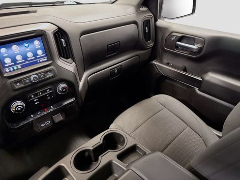 Used 2021 Chevrolet Silverado 1500 Custom Trail Boss w/ Midnight Edition AWD/4WD image 21
