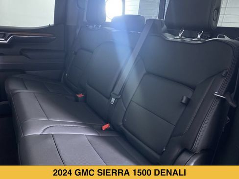 Used 2024 GMC Sierra 1500 Denali w/ Denali Reserve Package AWD/4WD image 15