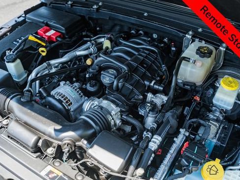 Used 2022 Jeep Wrangler Unlimited Sport AWD/4WD image 14