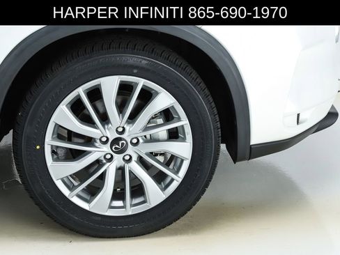 Used 2023 INFINITI QX50 Luxe FWD image 15