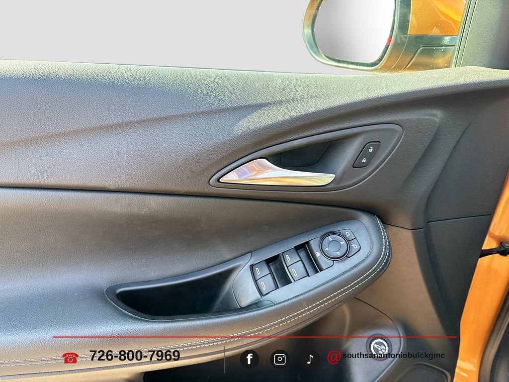 Used 2024 Buick Encore GX Sport Touring FWD image 10